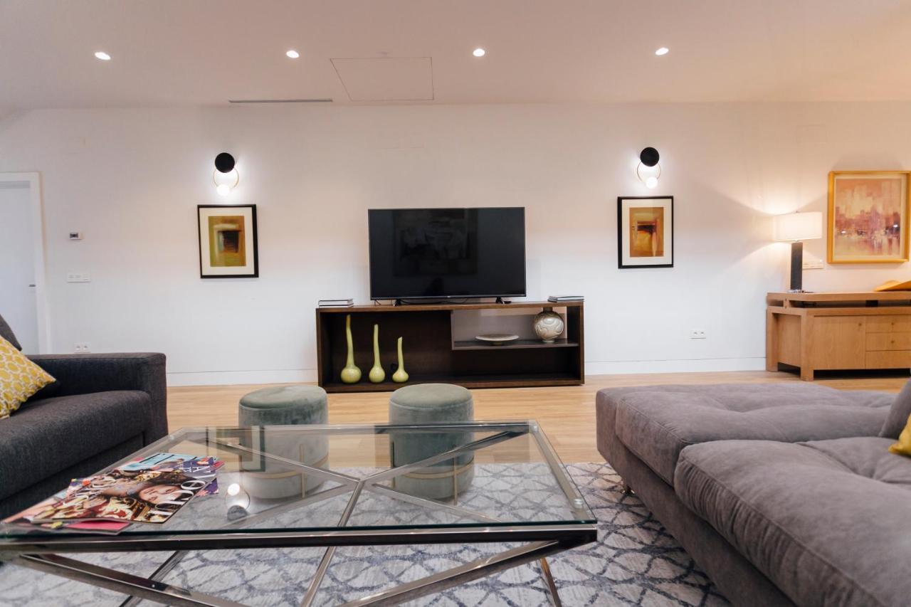 Galmen Apartments Seville Ngoại thất bức ảnh