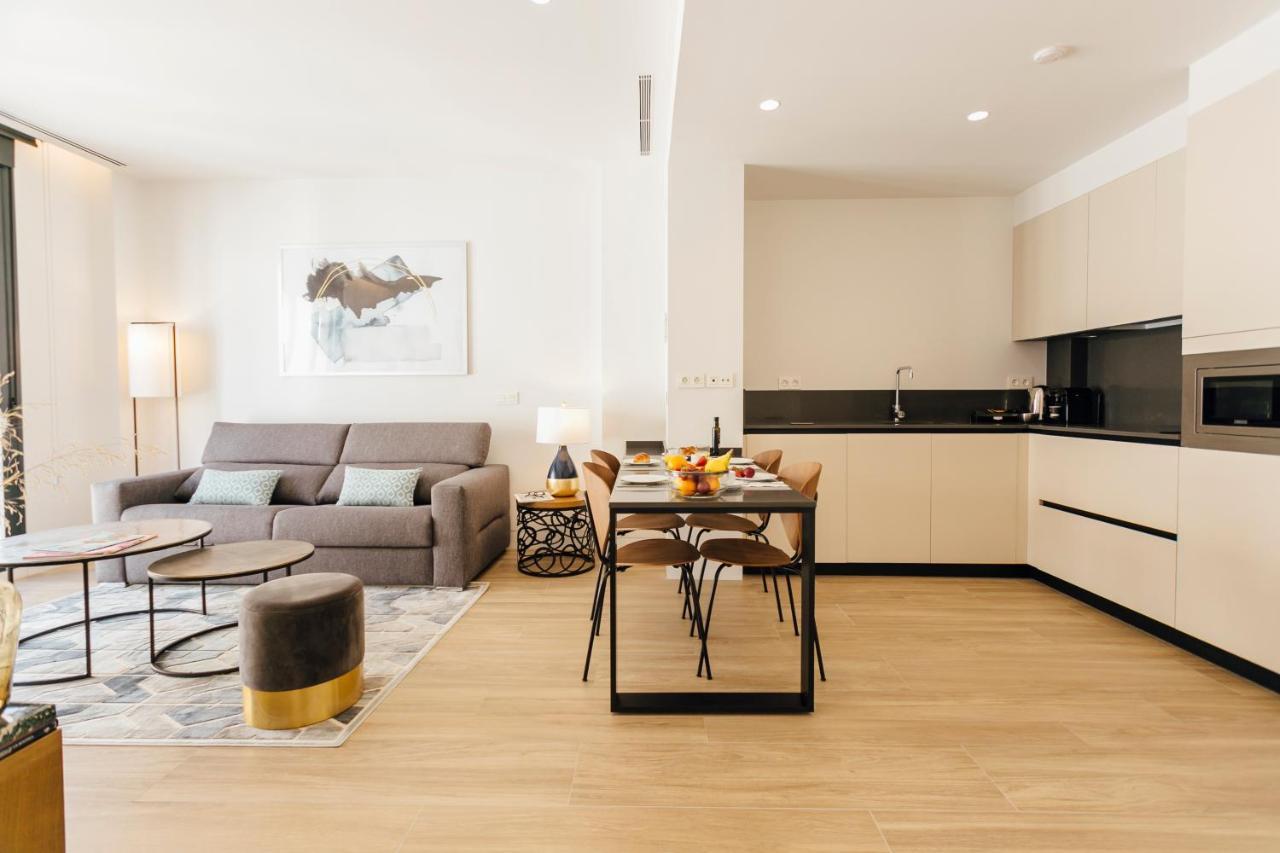 Galmen Apartments Seville Ngoại thất bức ảnh
